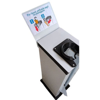 Enfundador de paraguas con cartel de instrucciones